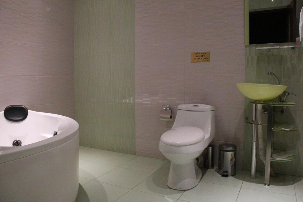 Sochi Plaza Hotel Erévan Chambre photo